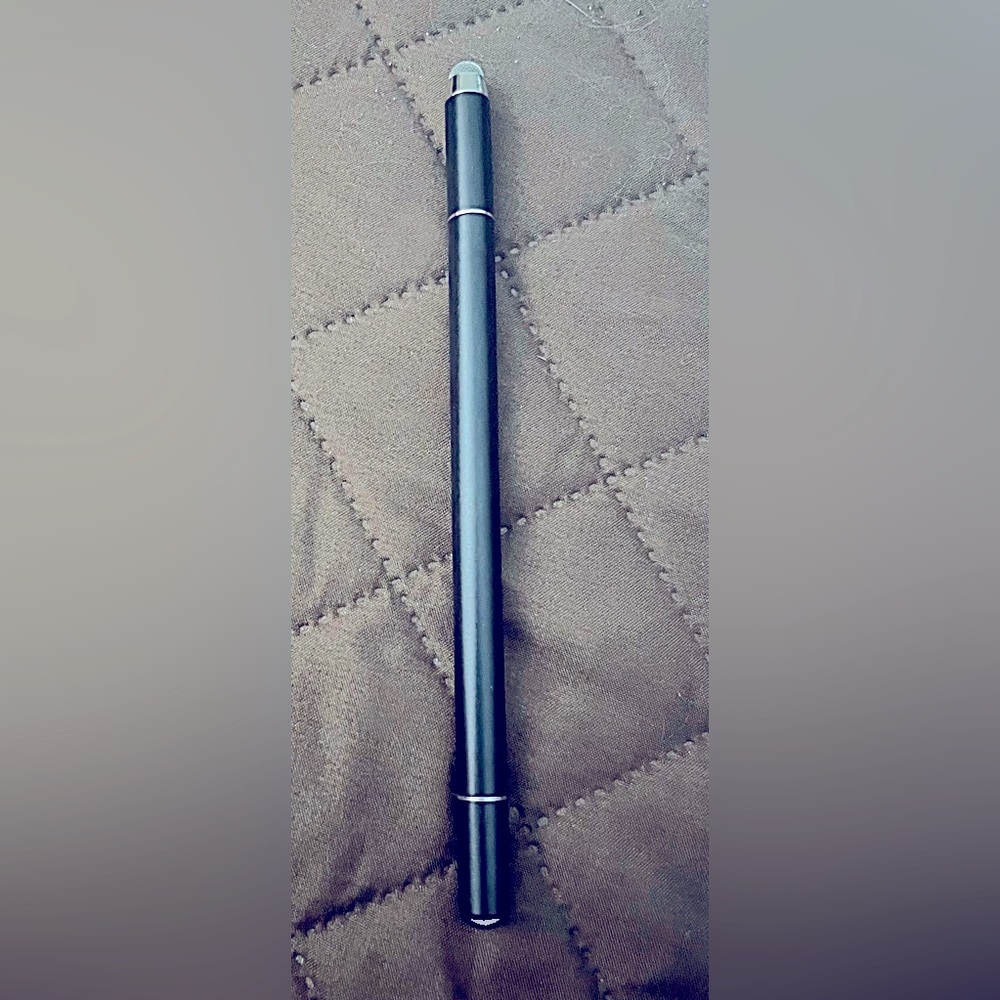 Stylus pen 3 in 1 ballpoint pen, fiber tip and clear disk capacitive stylus.